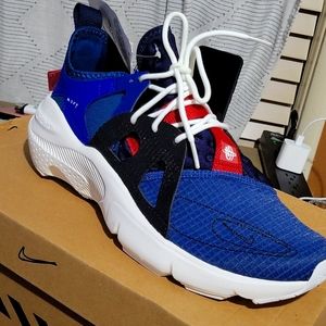Nike Huarache Type